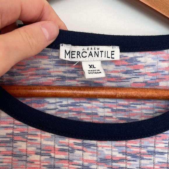 J Crew Mercantile Crew Neck Tee - Picture 2 of 3